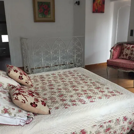 Holiday home La Cardeline Avignon